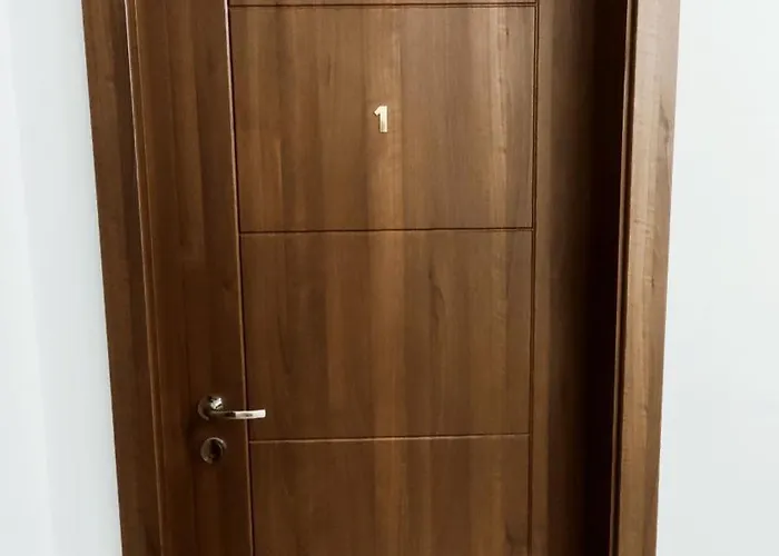 Fairwinds - Double With Ensuite - Airport - Self Check In & Out Available *