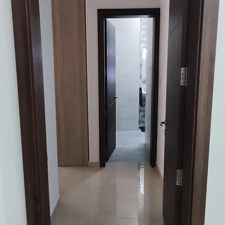 Fairwinds - Double With Ensuite - Airport - Self Check In & Out Available * Luqa